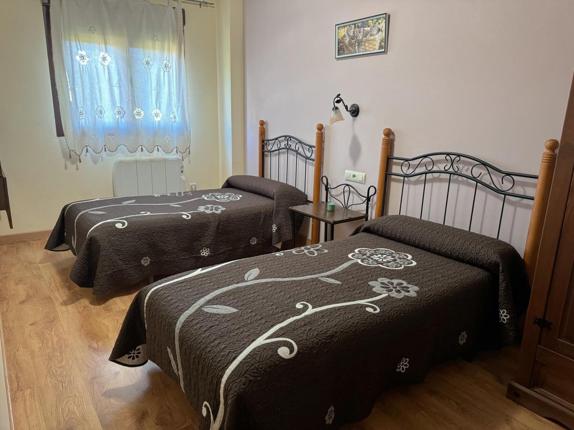 Apartamentos Sanabria Galende Bagian luar foto